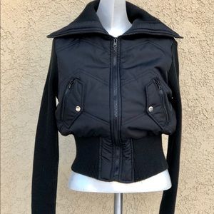 🐝‼️3/$10 CLEAR OUT SALE‼️🐝 Black Jacket